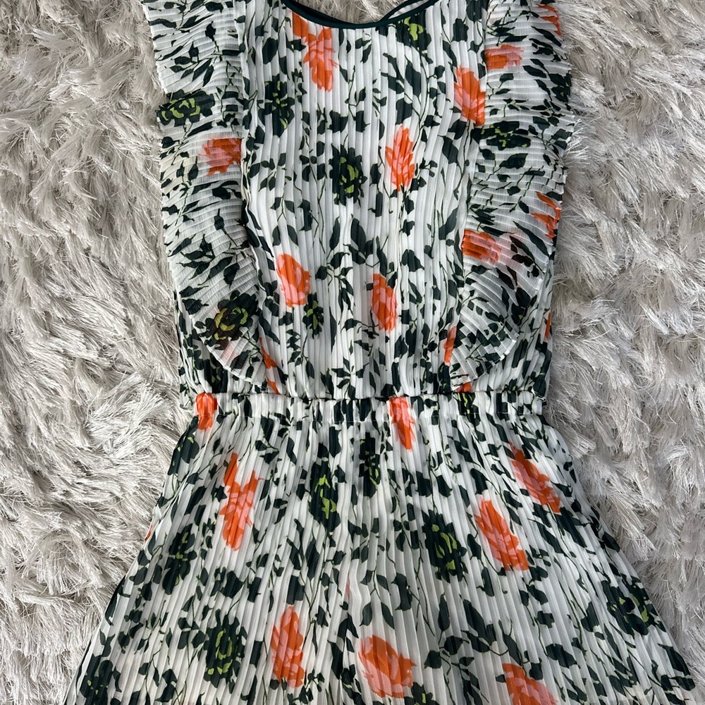 Club Monaco White and Green Pleated Romper